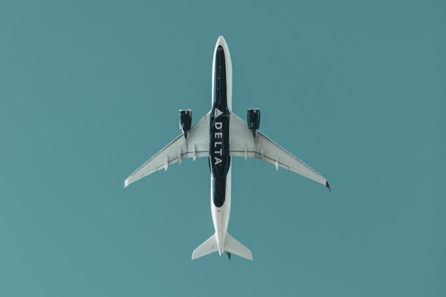 delta airlines swot