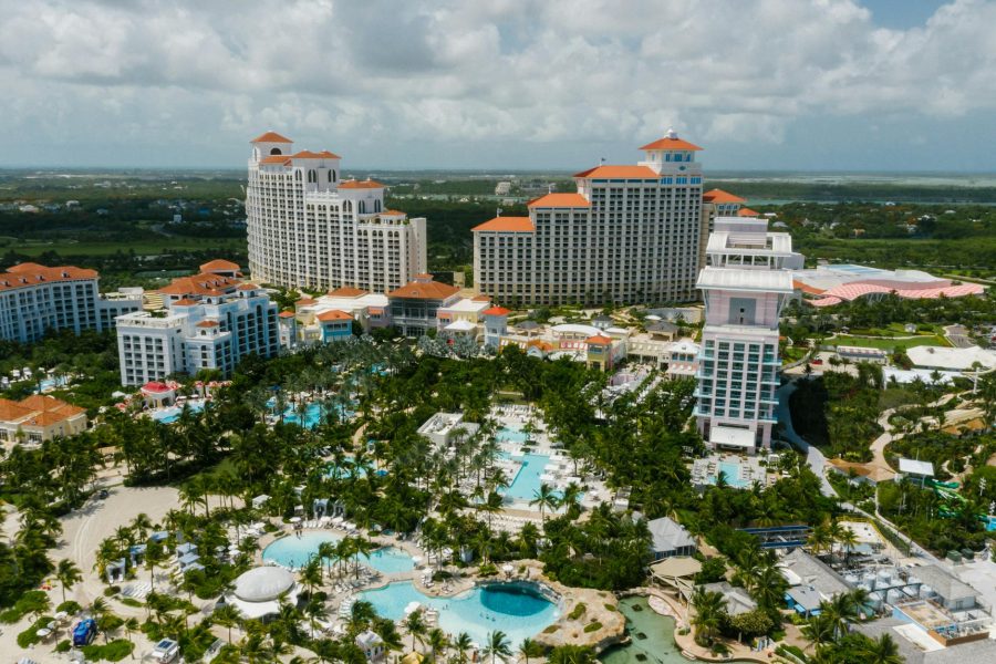 weaknesses of luxury hotels