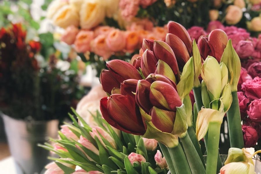 how to become a florist