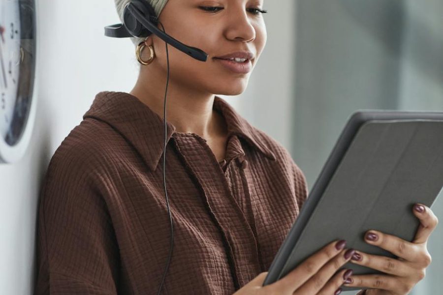 how to become a digital consultant