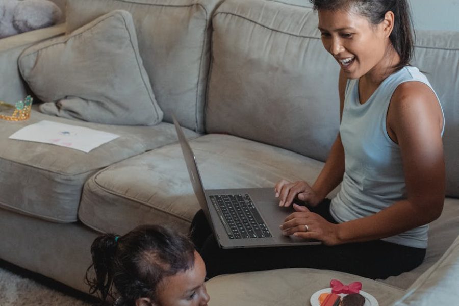 how to start a home daycare business