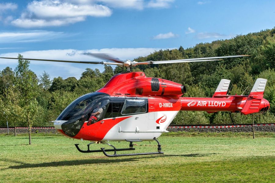 cargo pilot qualifications