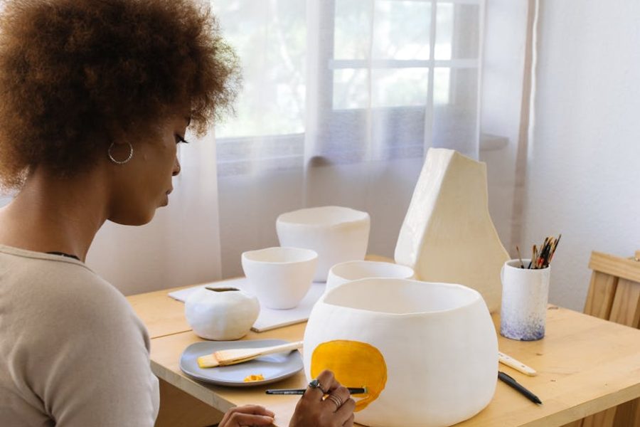 how to start a crockery business
